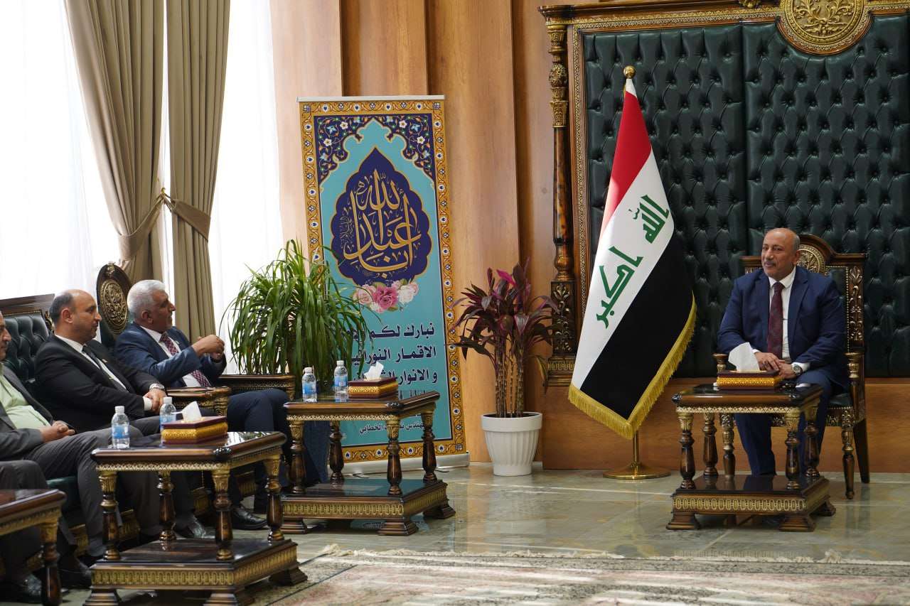 Read more about the article مجلس الجامعة يهنئ محافظ كربلاء لتسنمه المنصب للدورة الثانية