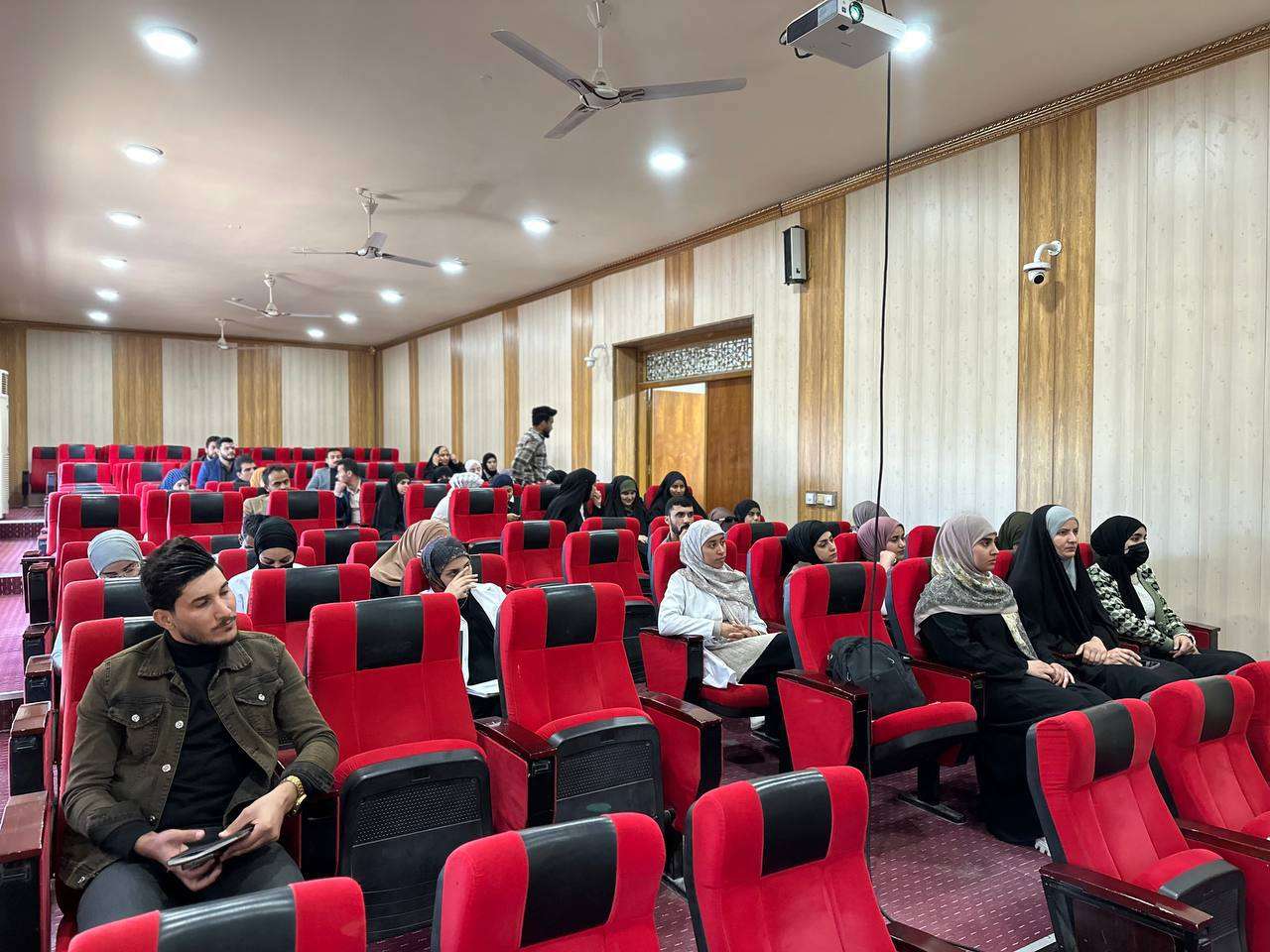 Read more about the article جامعة كربلاء تنظم ورشة عمل تدريبية عن مبادرة ريادة ودورها في تطوير مهارات الطلبة والخريجين