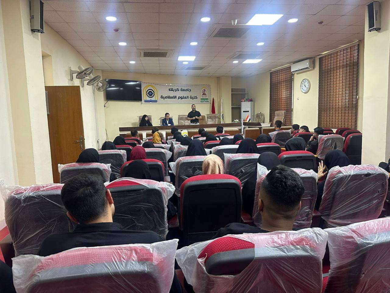 Read more about the article جامعة كربلاء تنظم ورشة علمية عن المخدرات وأثرها على الشاب المسلم