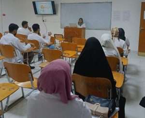 Read more about the article جامعة كربلاء تنظم دورة تخصصية عن طريقة عمل جهاز الامتصاص الذري