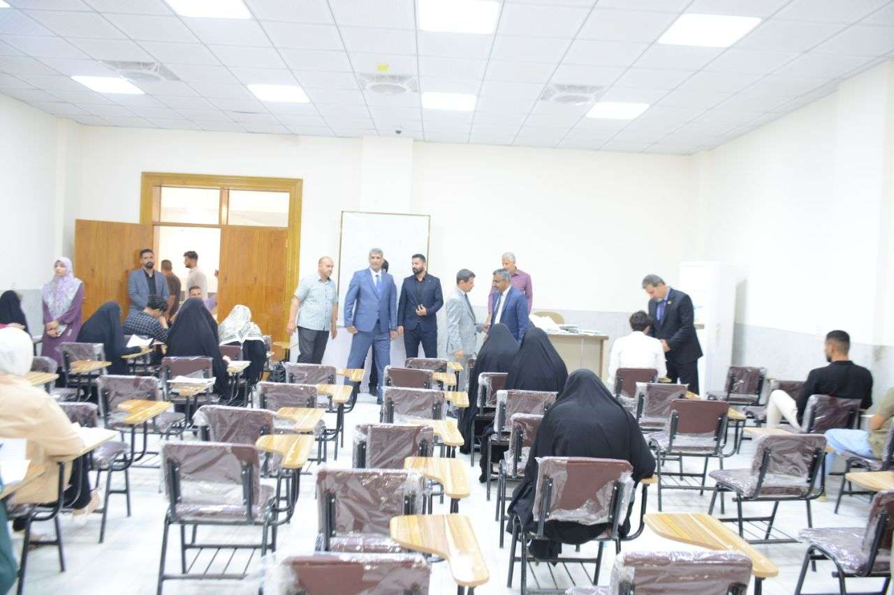 Read more about the article جامعة كربلاء تنظم الامتحان المشترك لأقسام اللغة الإنجليزية في جامعة الزهراء وكلية الحلة الجامعة