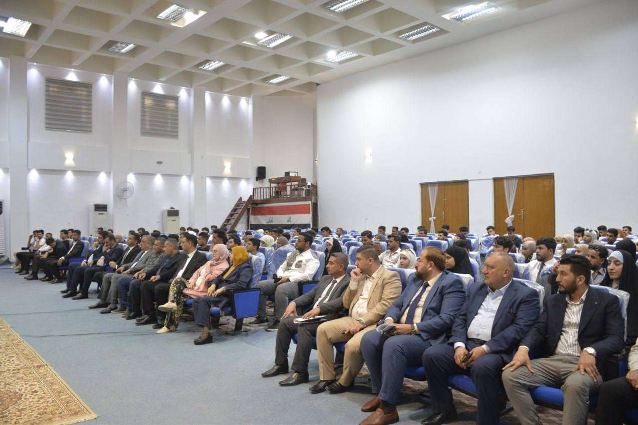 Read more about the article جامعة كربلاء تنظم مناظرة علمية بين طلبة كلية القانون