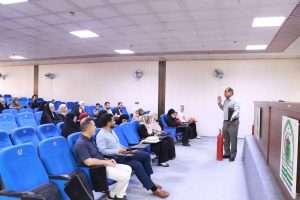 Read more about the article مركز التعليم المستمر في جامعة كربلاء ينظم دورة عن الدفاع المدني