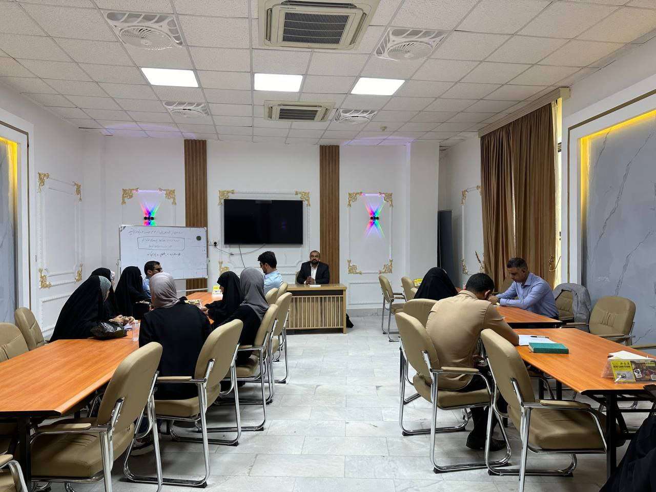 You are currently viewing جامعة كربلاء تنظم دورة عن الضوابط الاصطلاحيّة في الدراسات القرآنيّة