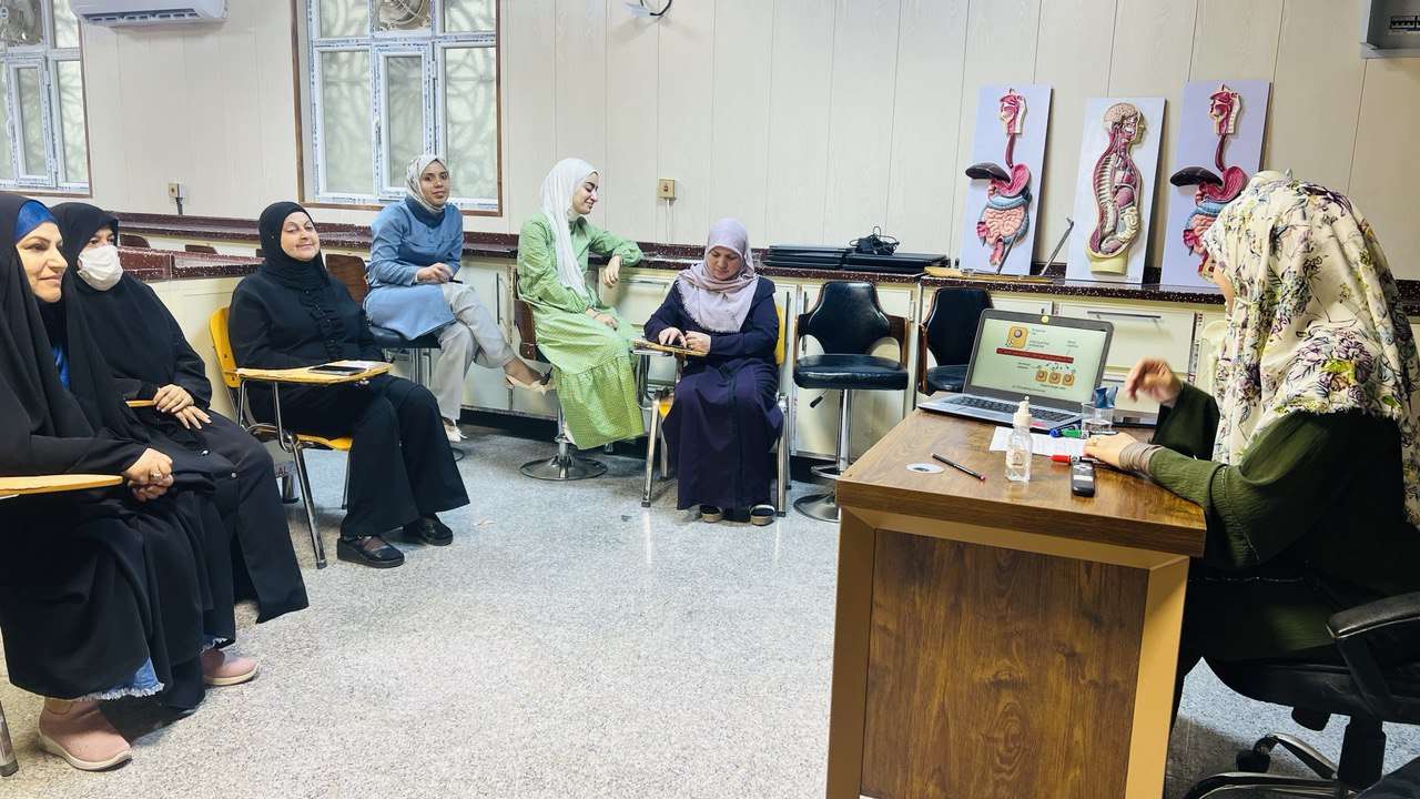 Read more about the article جامعة كربلاء تنظم دورة عن تقييم مستويات الهرمونات باستعمال أجهزة (Hormonal Assays)