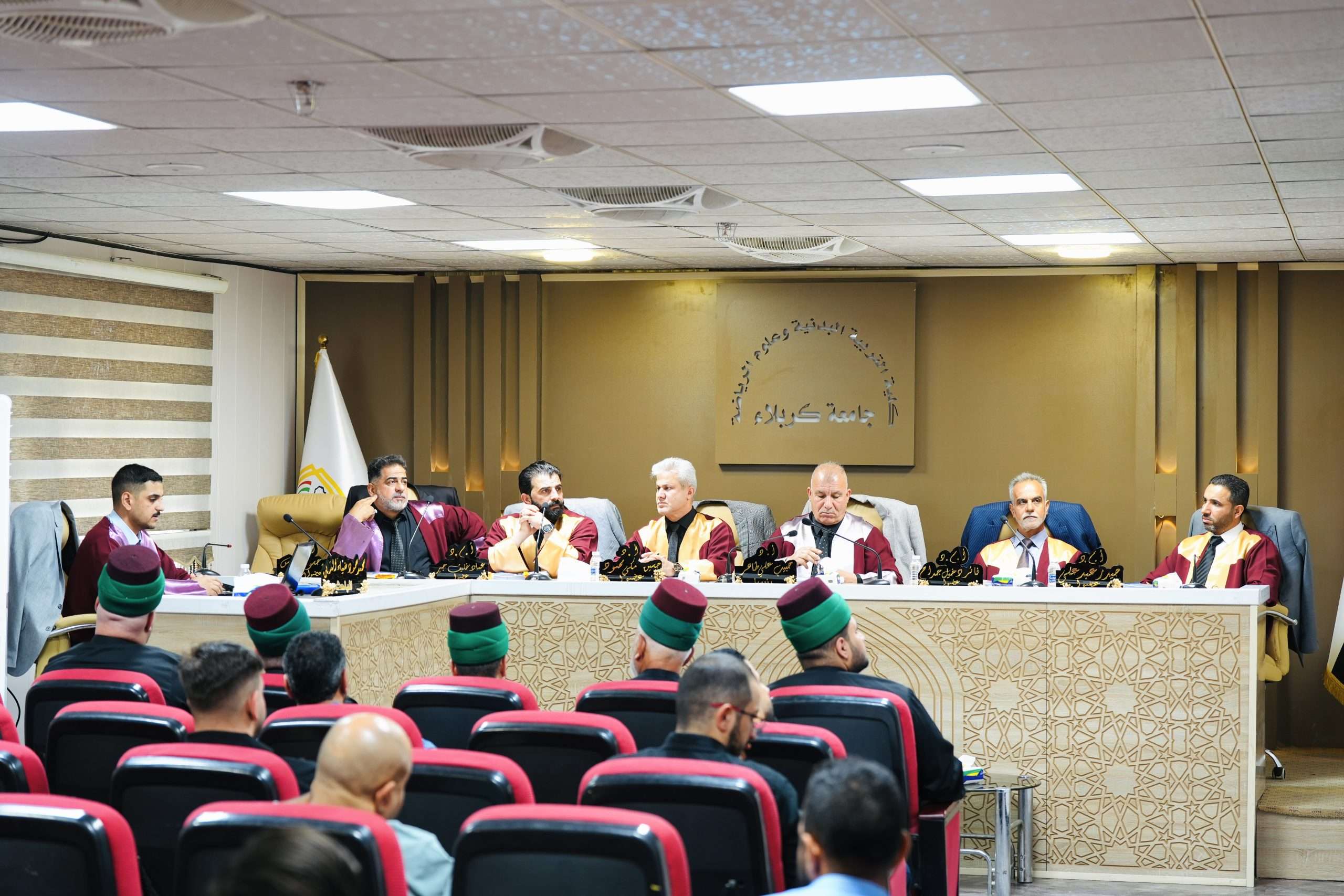 Read more about the article اطروحة دكتوراه بجامعة كربلاء تناقش تأثير التدريب الفسفور ي السريع (المكثف) وتناول الماء الممغنط في القوة القصوى