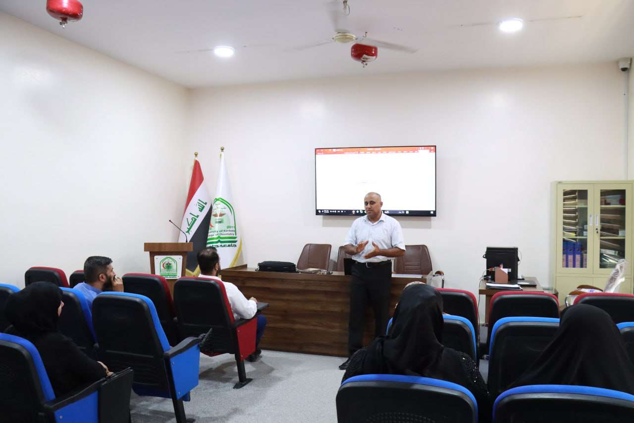 Read more about the article جامعة كربلاء تنظم ورشة عمل عن تطوير المهارات الإدارية والمالية