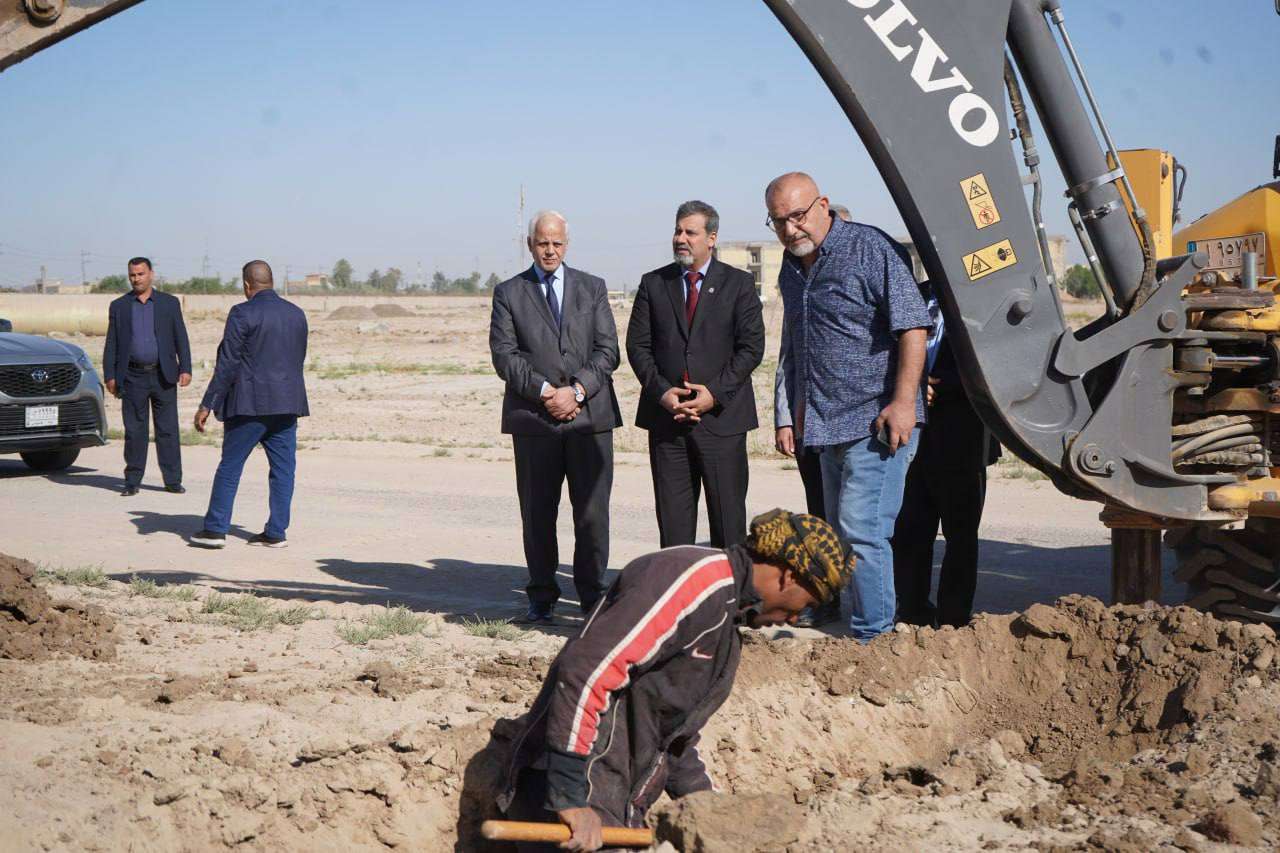 Read more about the article بإشراف رئيس الجامعة … الكوادر الهندسية والفنية تباشر العمل بمشروع البوابة الخلفية