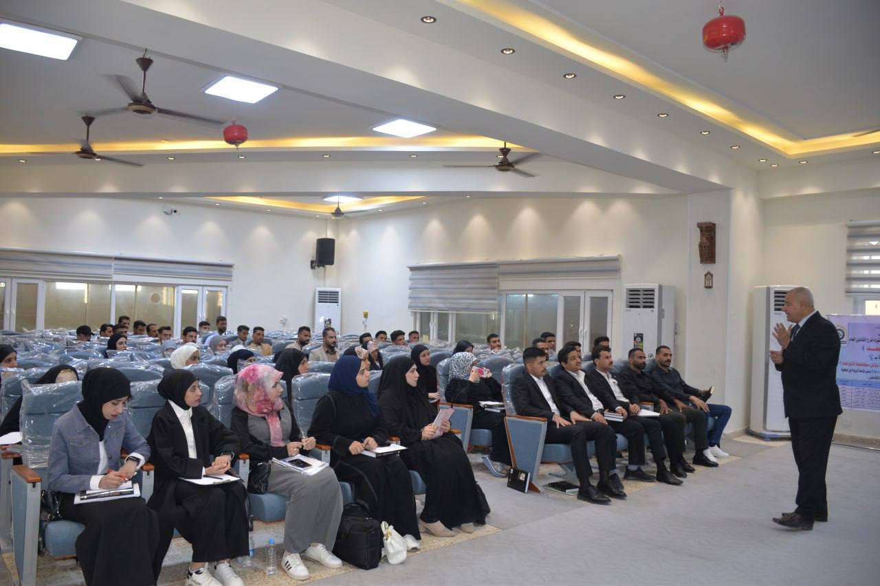 Read more about the article جامعة كربلاء تنظم دورة عن مناقشة القرارات القضائية في سجلات التدريب الصيفي
