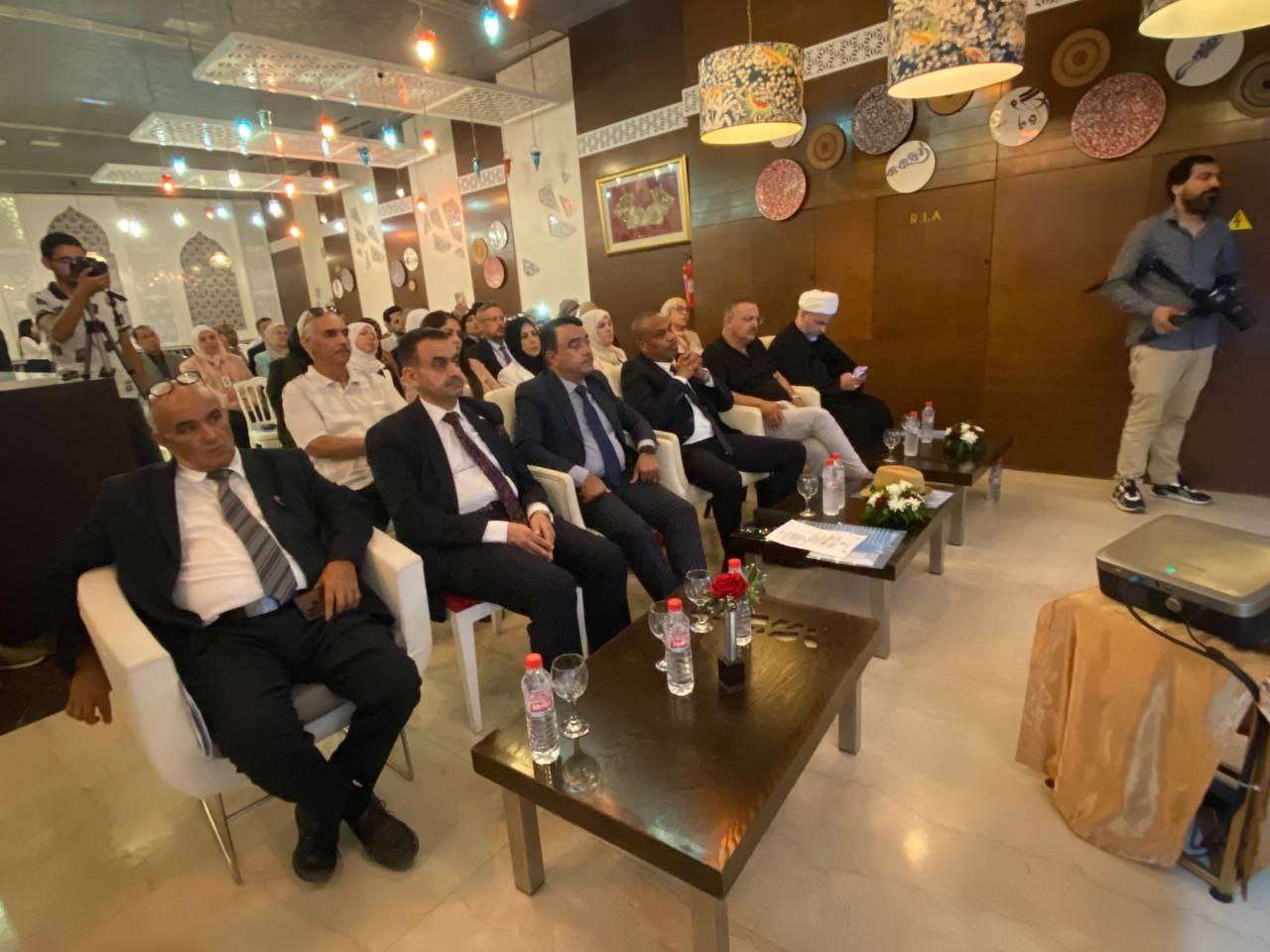 Read more about the article اختيار تدريسيين في جامعة كربلاء كمقيمين علميين بمؤتمر دولي في تونس