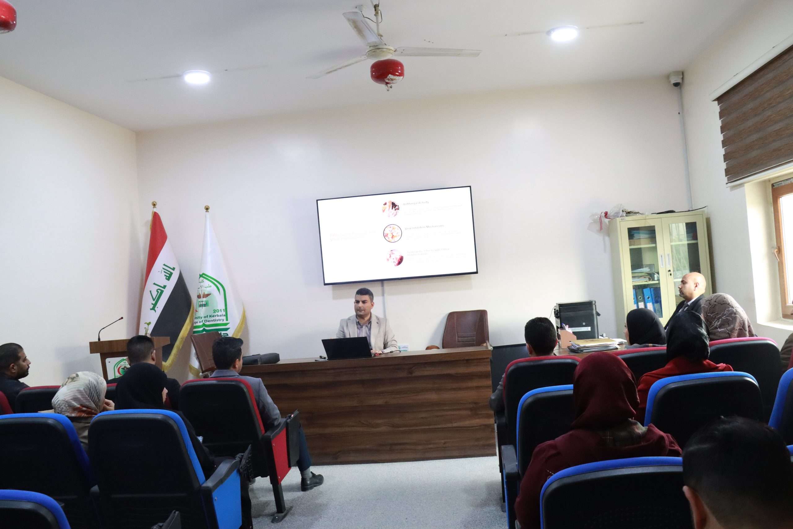 Read more about the article ورشة عمل بجامعة كربلاء عن شمع العسل وفاعليته المضادة لبكتيريا الفم