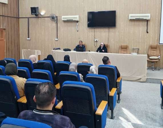Read more about the article جامعة كربلاء تنظم دورة تدريبية عن طرق التعبير عن التركيز لتحضير المركبات الكيميائية