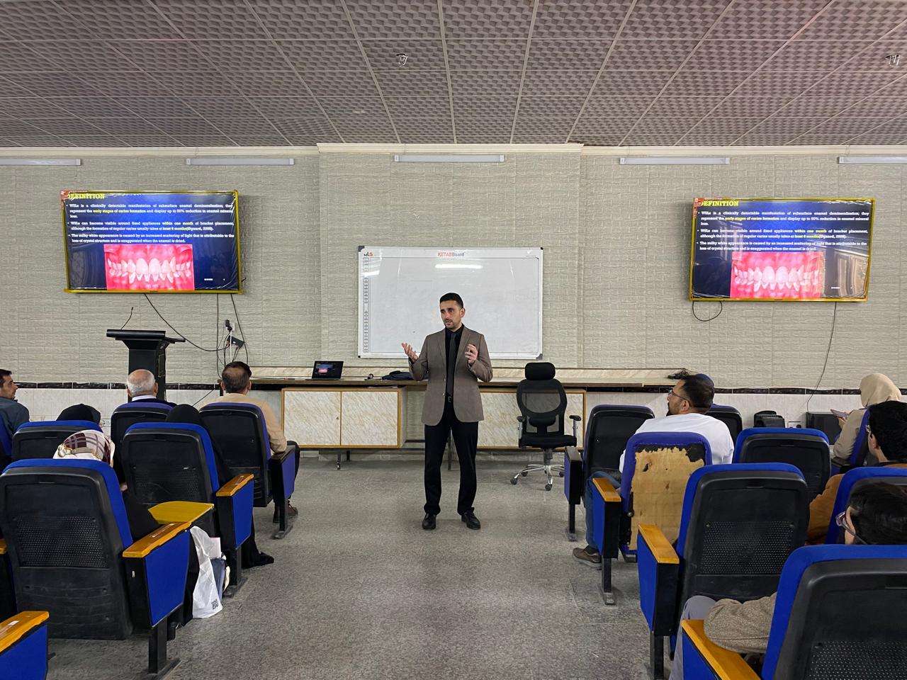 Read more about the article ندوة علمية في جامعة كربلاء حول استخدام جزيئات نانوية لتطوير لواصق التقويم الثابت