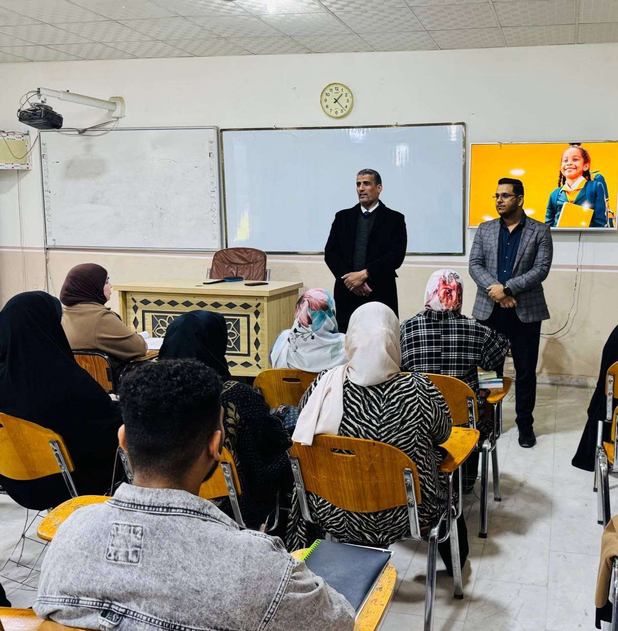 Read more about the article جامعة كربلاء تنظم دورة عن تطوير المهارات التعليمية