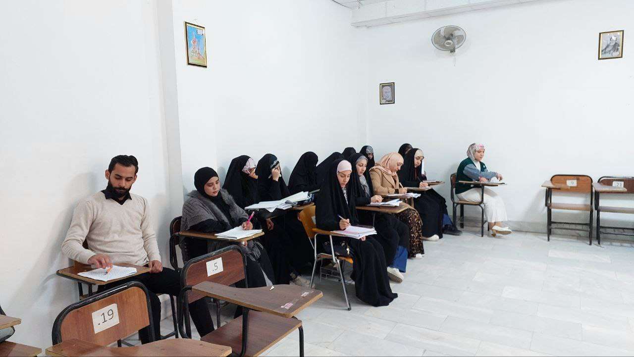 Read more about the article جامعة كربلاء تنظم مناظرة علمية عن السياق القرآني