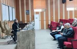 Read more about the article جامعة كربلاء تنظم دورة عن مستحضرات التجميل والعناية بالبشرة