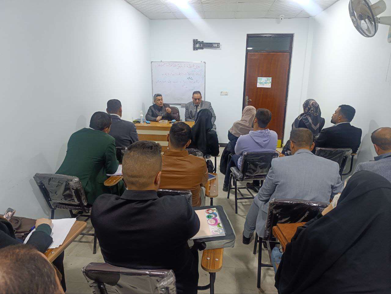 Read more about the article جامعة كربلاء تنظم دورة تدريبية عن تحقيق المخطوطات والوثائق