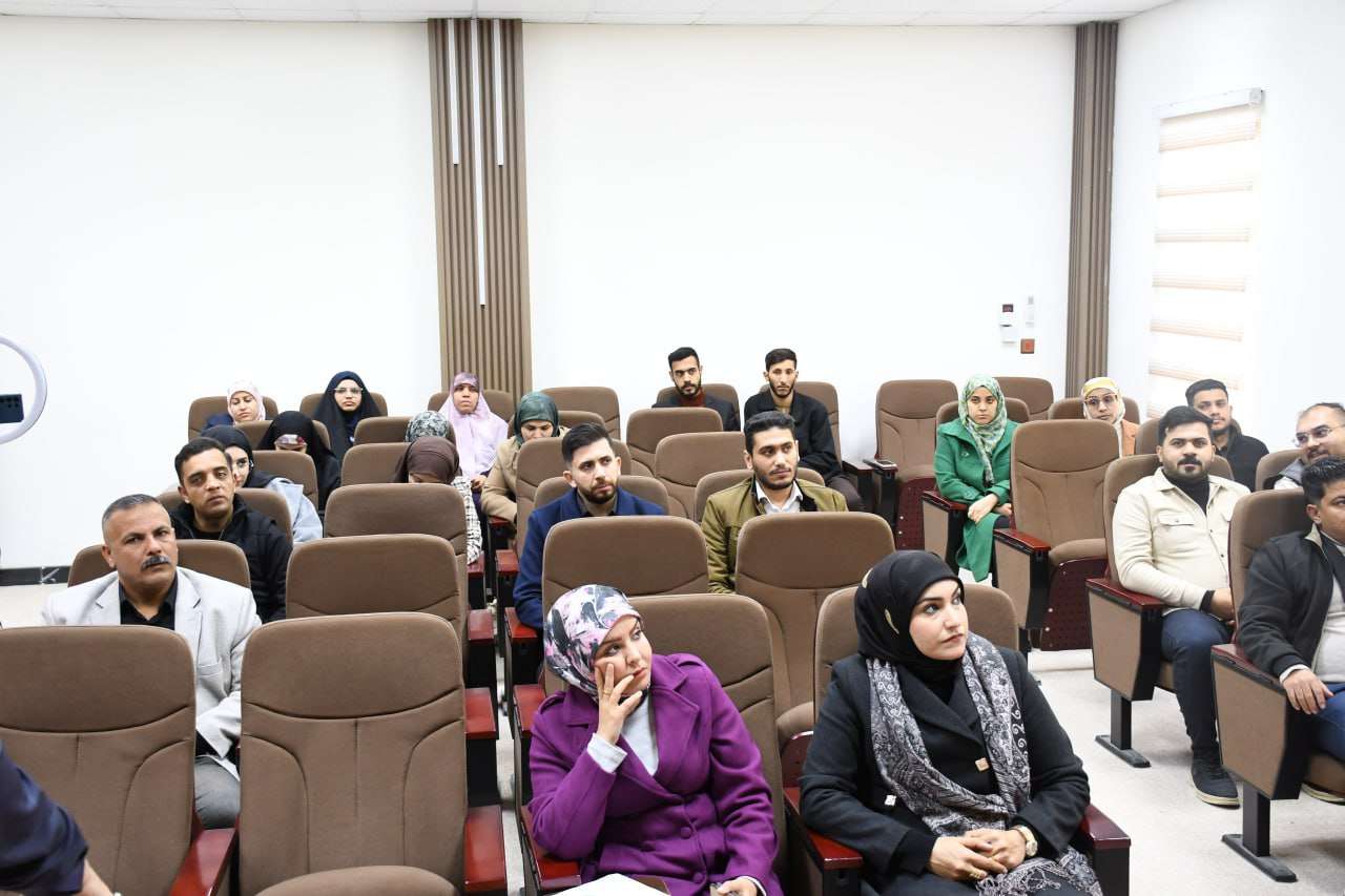 You are currently viewing جامعة كربلاء تنظم دورة عن المهارات الأساسية في التصوير الفوتوغرافي