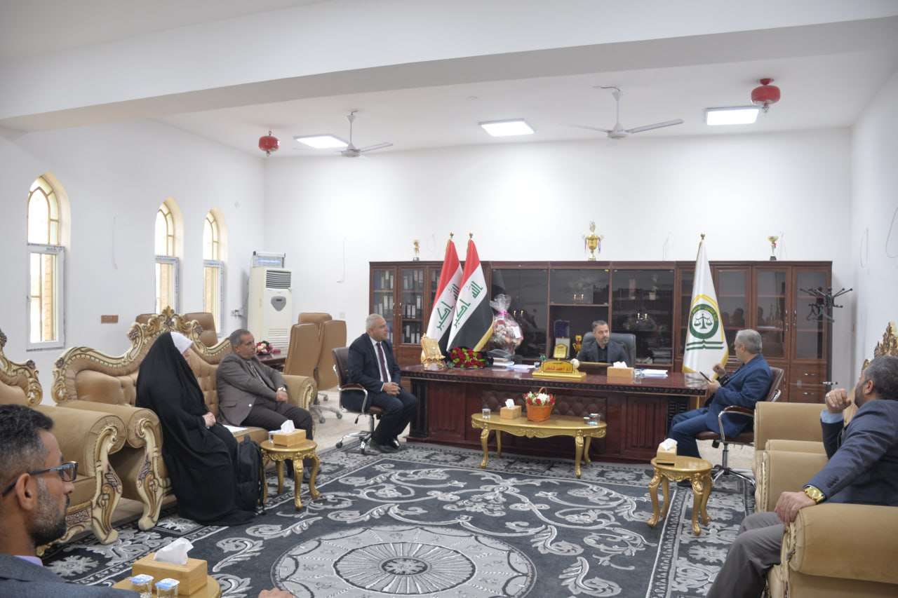 You are currently viewing جامعة كربلاء تستقبل وفد من جامعة تشمران الإيرانية لتعزيز التعاون الأكاديمي