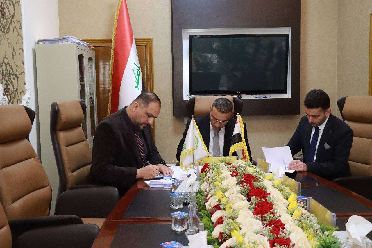 Read more about the article ابرام اتفاقية تعاون علمي بين كليات الصيدلة والطب وطب الأسنان في جامعة كربلاء