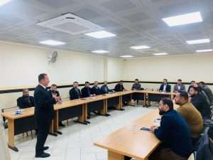 Read more about the article جامعة كربلاء تنظم دورة تدريبية عن اتكيت التعامل مع الآخرين