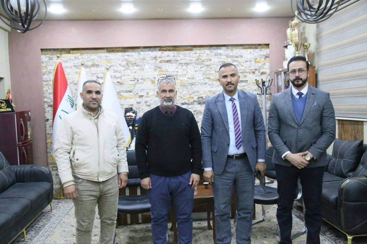 You are currently viewing كلية الإدارة والاقتصاد في جامعة كربلاء توزع السلة الغذائية الرمضانية للطلبة الأجانب