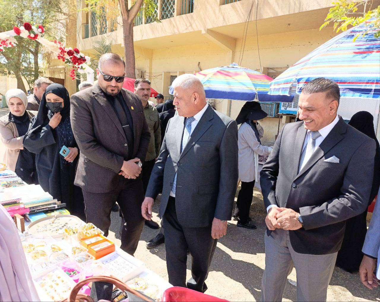 Read more about the article جامعة كربلاء تنظم بازارًا خيريًا لدعم الحالات الإنسانية