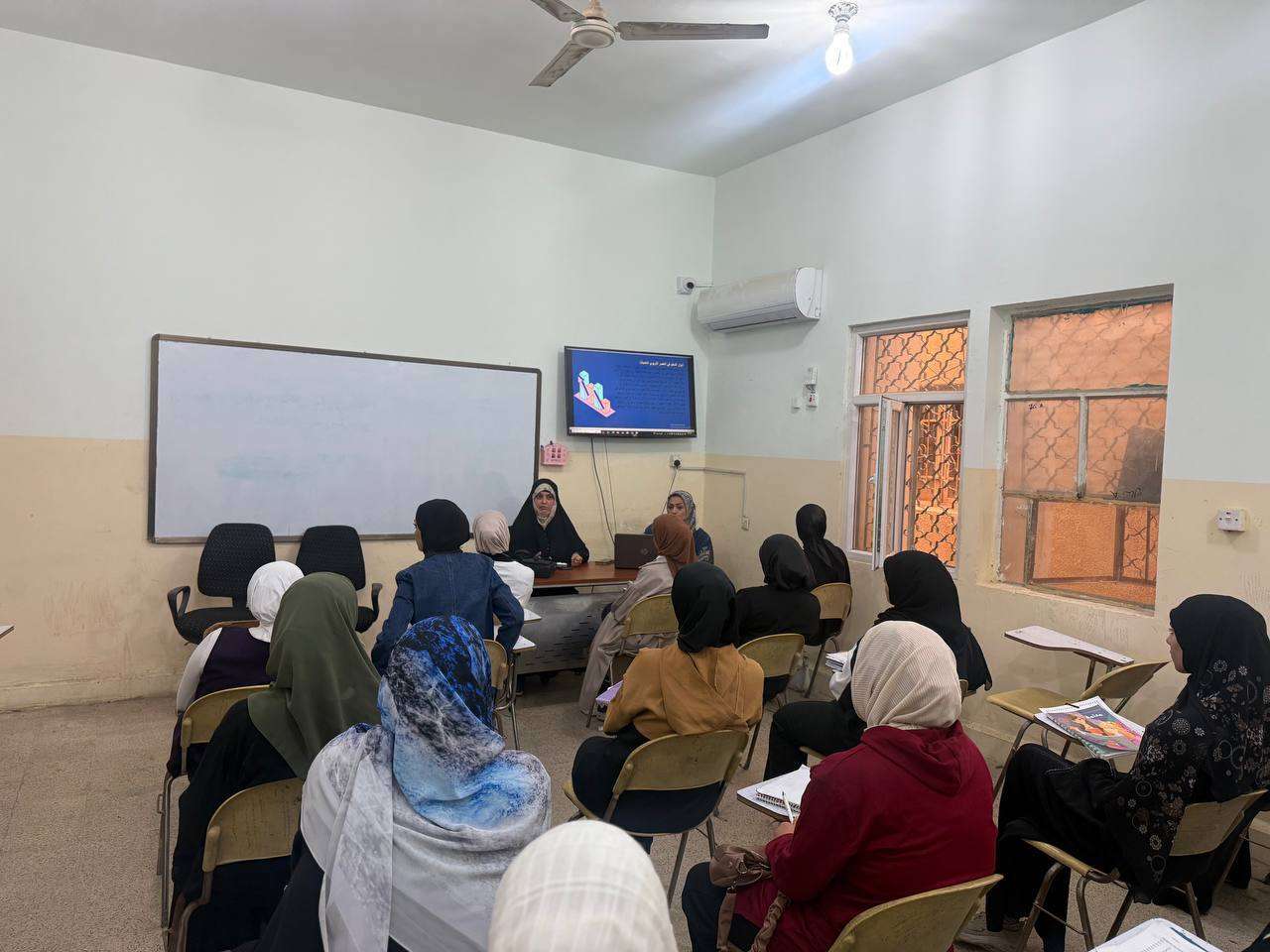 Read more about the article جامعة كربلاء تنظم ورشة حول التربية المستقبلية ومقومات معلم المستقبل