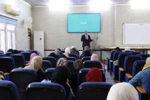 Read more about the article جامعة كربلاء تنظّم ندوة ثقافية للتوعية بمخاطر الإرهاب والتطرّف