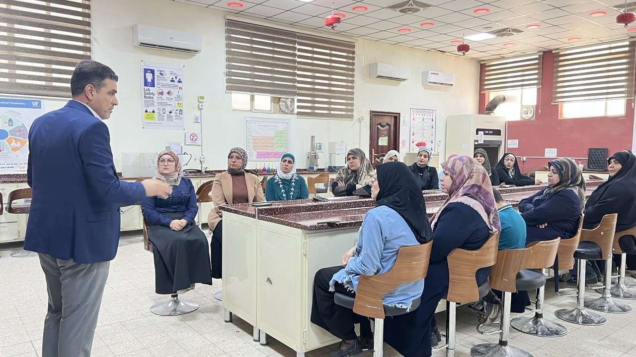 Read more about the article جامعة كربلاء تنظّم دورة تدريبية عن دور الإعلام في مناهضة العنف ضد المرأة