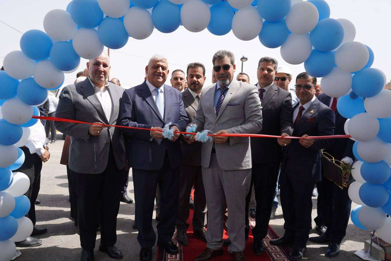 Read more about the article رئيس الجامعة يفتتح مشروع البوابة الخلفية ويشيد بجهود الفرق الفنية والهندسية