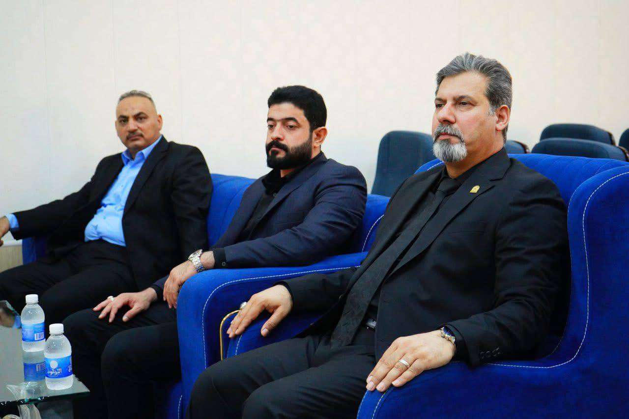 Read more about the article دعما للحركة العلمية والبحثية رئيس الجامعة يحضر مناقشة أطروحة دكتوراه في كلية الإدارة والاقتصاد