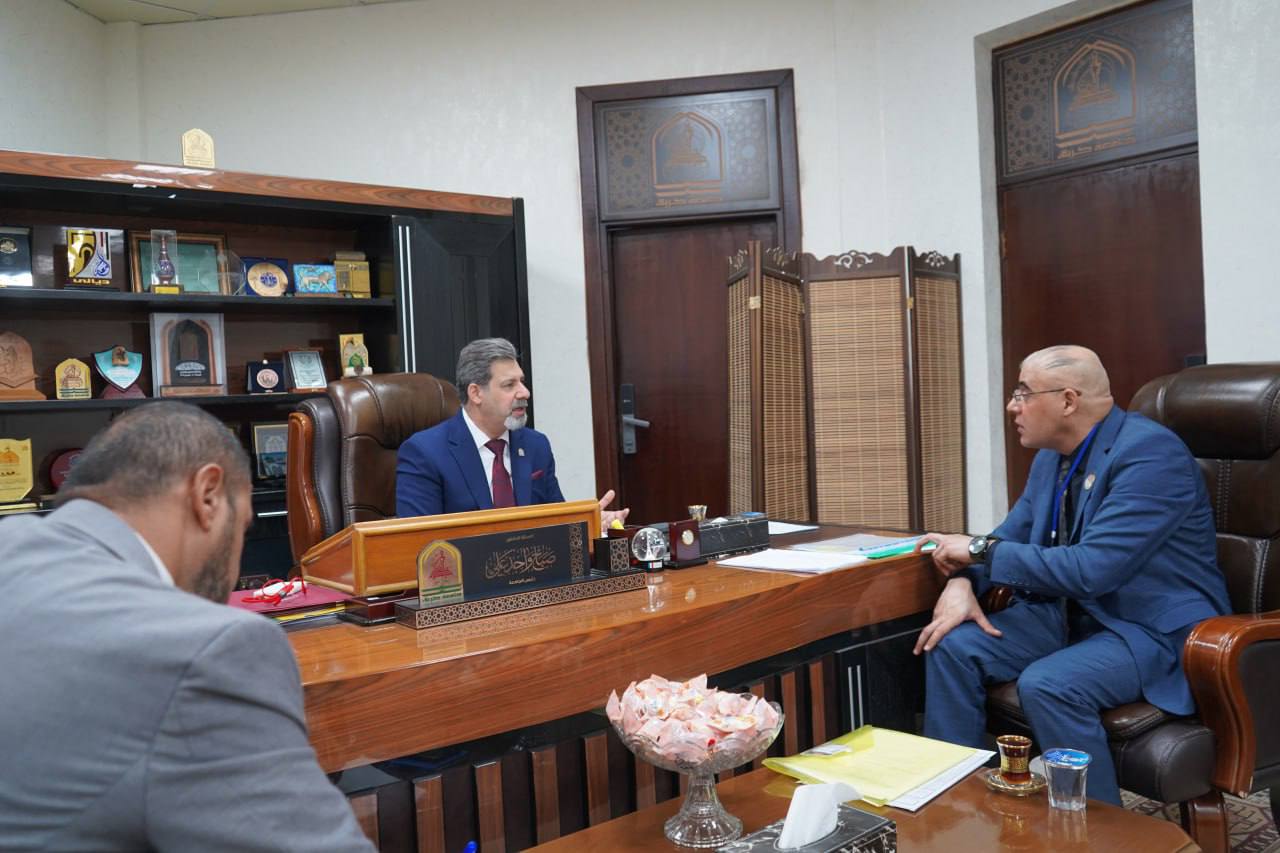 Read more about the article رئيس الجامعة يؤكد أهمية الإرتقاء بمهام شعبة شؤون المواطنين في الجامعة