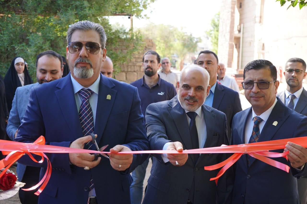 Read more about the article رئيس الجامعة يفتتح مصلى في كلية التمريض ويؤكد أهمية تعزيز الجوانب الدينية والعبادية لدى الطلبة