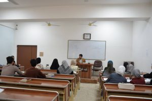 Read more about the article جامعة كربلاء تعقد ندوة علمية بمناسبة اليوم العالمي للقضاء على الفقر