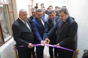 Read more about the article رئيس الجامعة يفتتح عددا من المرافق الخدمية في كلية القانون ويؤكد أهمية تحسين البيئة التعليمية