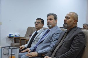 Read more about the article رئيس الجامعة يحضر مناقشة أطروحة دكتوراه ويؤكد أهمية الدراسات المقارنة لفهم الثقافات المتعددة