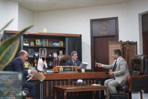 Read more about the article رئيس جامعة كربلاء يلتقي بكادر مجلة “دراسات إسلامية معاصرة” ويؤكد على أهمية ترصين البحوث العلمية