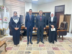 Read more about the article رئيس الجامعة يستقبل مشرف مبادرة ريادة في كربلاء لبحث آفاق التعاون ودعم اليوم الوطني لريادة الأعمال